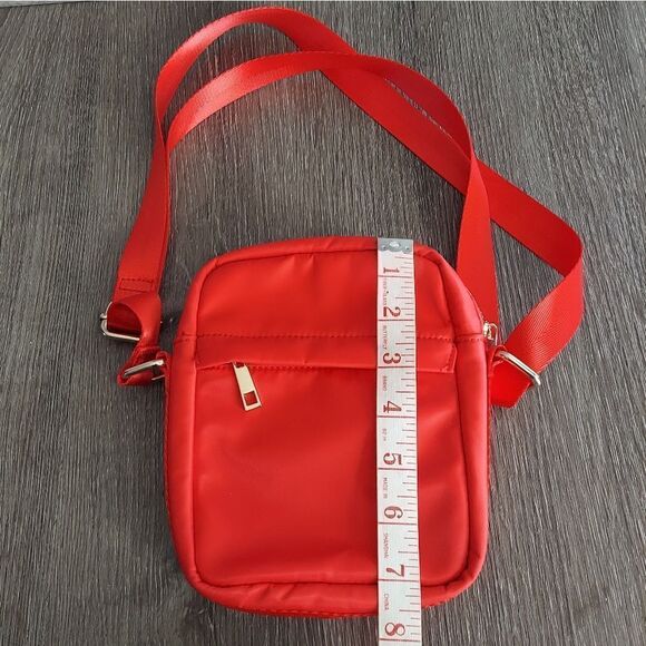 Forever 21 Red Crossbody Bag - Picture 6 of 6